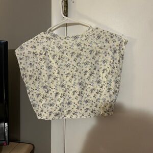 flower tee
